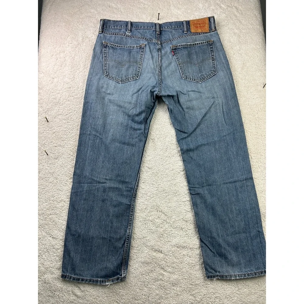 Levi's 559 Men's Jeans Light Wash‎ Straight Leg 38x30 Cotton Denim